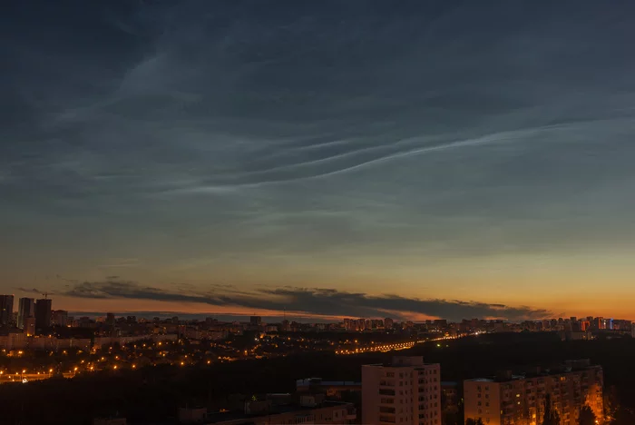 Another noctilucent clouds over Ufa. Part 3 - My, Noctilucent clouds, Clouds, Night, Ufa, Summer, The photo, Video, Таймлапс, Series Time lapses