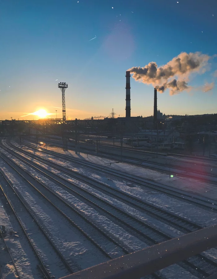 Nomad comfort - My, Russia, Railway, Travels, The sun, Travel across Russia, Smolensk