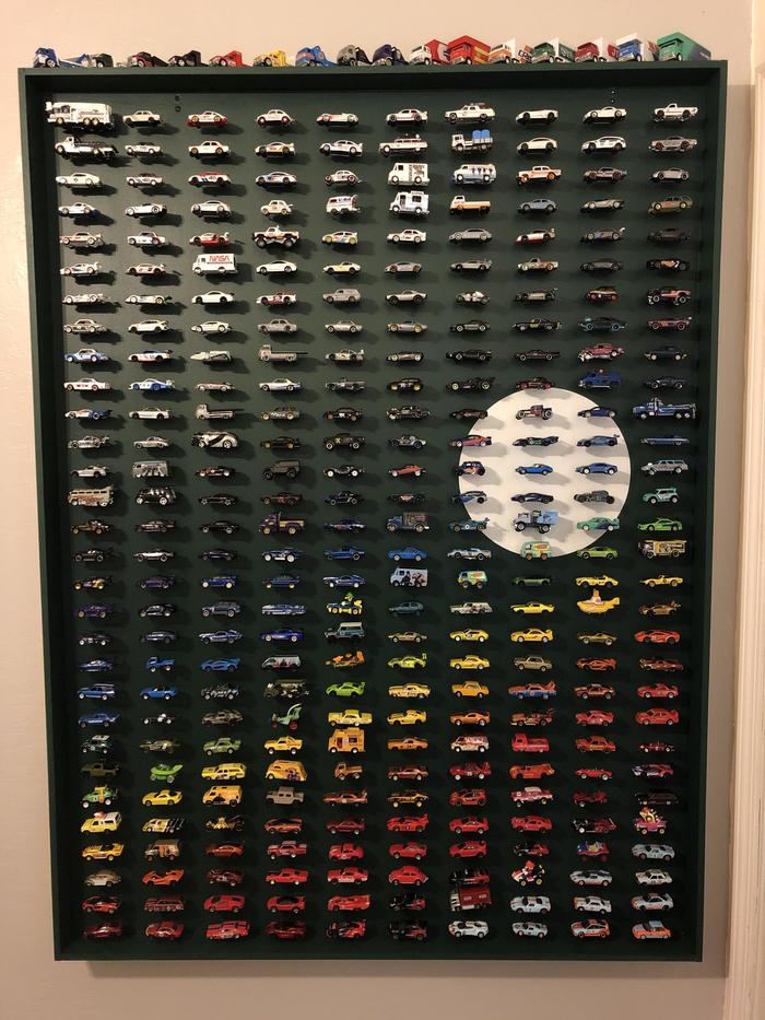 Gorgeous collection of cars Hot Wheels! - Scale model, Collection, Collecting, Car, Hot wheels, Toy car, Stand, Reddit