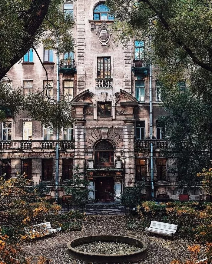 Saint Germain Garden - My, Saint-Germain, Saint Petersburg, , Gardens, Courtyard