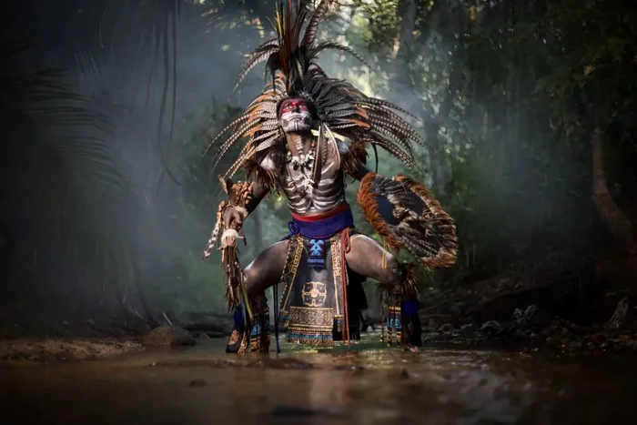 Papuans and non-Papuans - The photo, Photo on sneaker, Longpost