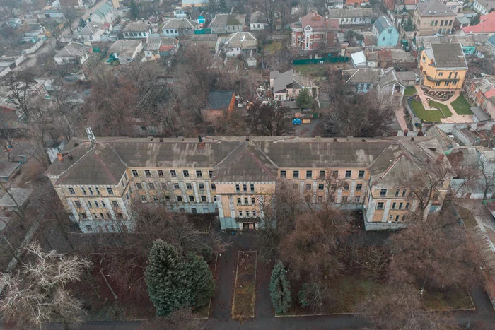 Заброшенная школа в Днепре по улице Бородинской - Моё, Днепропетровск, Днепр, Заброшенное, Школа, Эстетика ебеней, Длиннопост