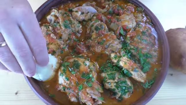 Hungarian dinner / The most delicious chicken in sauce - My, Cooking, Hungarian cuisine, Other cuisine, Recipe, Food, Yummy, Video, Longpost, Video recipe, Chicken recipes