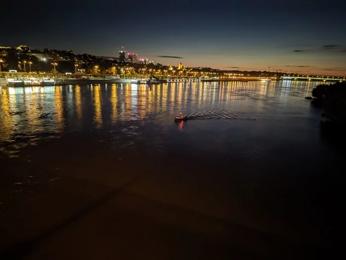 Warsaw, walk at dawn and after sunset - My, Warsaw, Mobile photography, Longpost