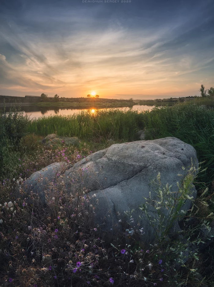 Warm stones Sholokhovo) - My, Landscape, The photo, Sunset, Heat, Atmosphere, Color, Vertorama