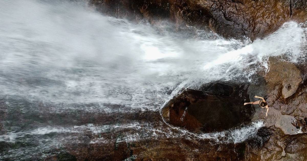 Чёрный шаман водопад Приморский