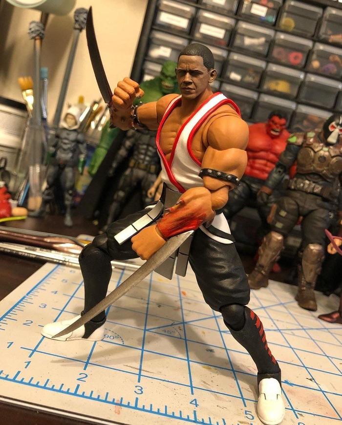 Новая фигурка героя Mortal Kombat - Барака Обама