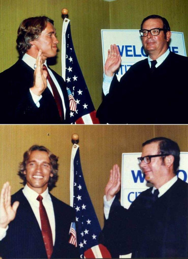 Arnold Schwarzenegger takes the oath of citizenship in the United States, 1983 - Arnold Schwarzenegger, Actors and actresses, Body-building, USA, Oath, Citizenship, , Historical photo