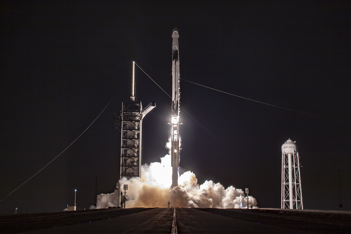  Starlink-9         08:12   SpaceX, , Falcon 9,  , , , Starlink, , 