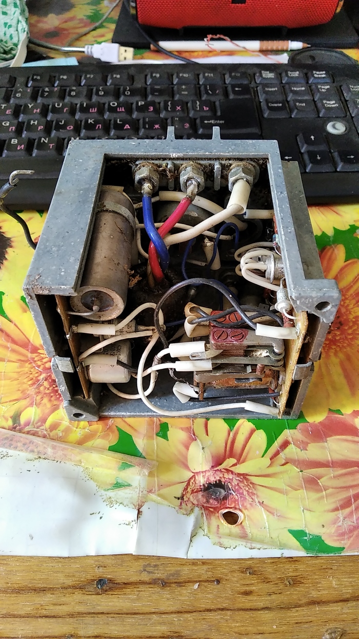 Вопрос электрикам... Что это за устройство? | Пикабу