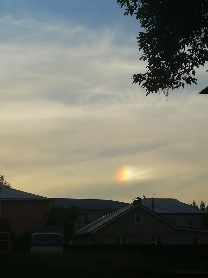 Does anyone know what these phenomena are? - My, Sky, What's happening?, Longpost