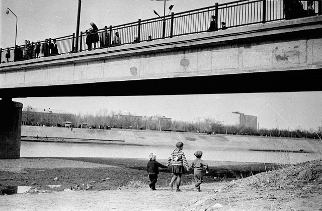 A park. Bridge over Ishim. Fishing. May 2, 1965, Tselinograd, Kazakhstan. USSR - My, Tselinograd, Astana, Nur-Sultan, Kazakhstan, Imams, Longpost, the USSR, Story