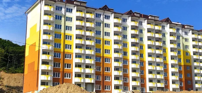 Interesting colors - My, Design, Vladivostok, Building, Building