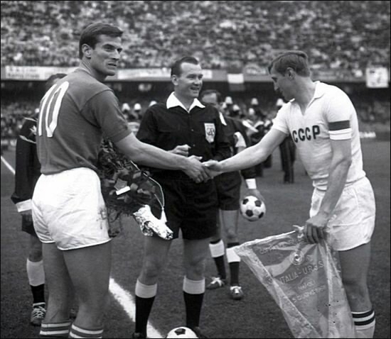 Heads or tails? - My, Football, Europe championship, USSR national team, Italy national team, Sport