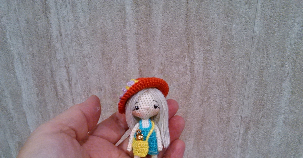 miniature doll - 
