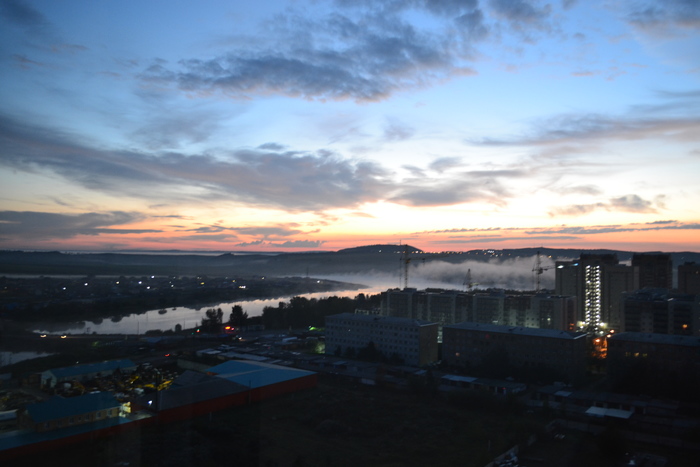 �������