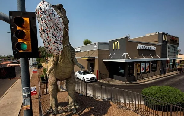 In the US, Christians demand the removal of a dinosaur statue - Religion, Dinosaurs, Marasmus, USA, news, Arizona, Tucson, Christianity