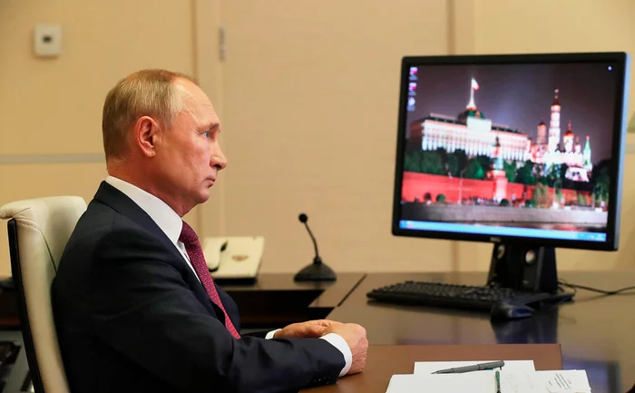 Putin spoke about his attitude to video games and supported e-sports in schools - news, Politics, Video game, Games, Computer games, eSports, Russia, Vladimir Putin, , Danger, Children, Youth, Entertainment, gambling addiction, Igro Industry, Gamers, Psychology, School, Longpost, gambling addiction