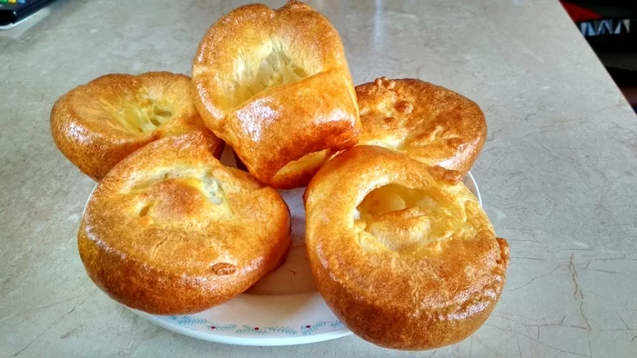 Yorkshire puddings - My, Recipe, Bakery products, Pudding, Video, Longpost