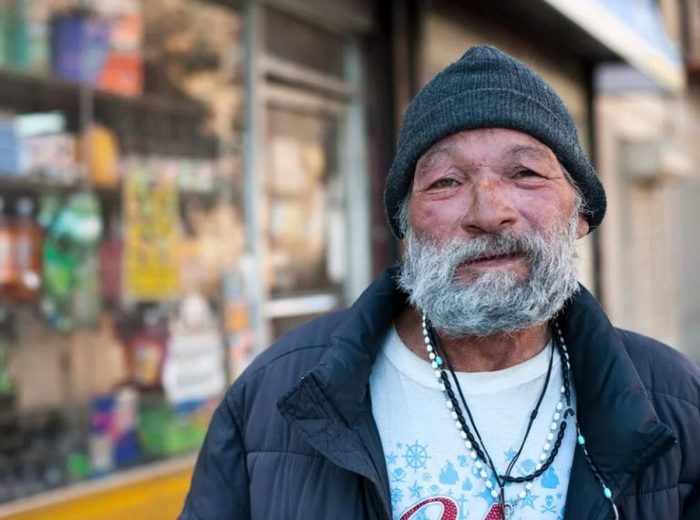 Выдававший себя за британского шпиона новосибирский бомж нанес бюджету убытки на 400 тыс долларов