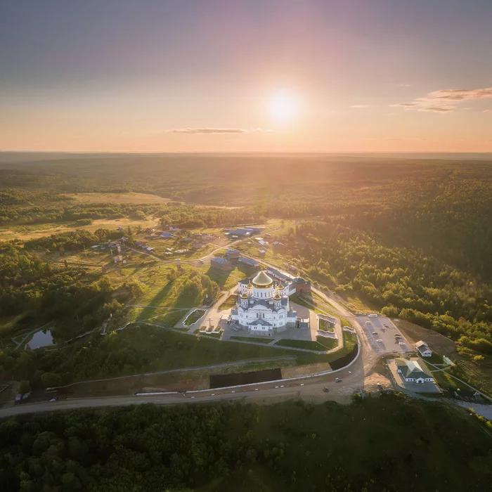 Sunset on White Mountain - My, The photo, Photographer, Landscape, Dji, Perm Territory, Road, Monastery, Belogorsky Monastery, , beauty, beauty of nature, Evening, Ural, Sunset