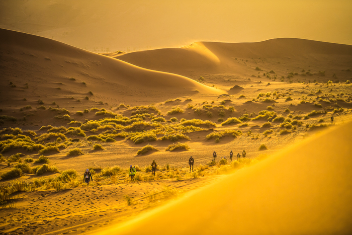 в какой пустыне проводится шестидневный сверхмарафон marathon des sables с фр песчаный марафон. 1599736379149319199. в какой пустыне проводится шестидневный сверхмарафон marathon des sables с фр песчаный марафон фото. в какой пустыне проводится шестидневный сверхмарафон marathon des sables с фр песчаный марафон-1599736379149319199. картинка в какой пустыне проводится шестидневный сверхмарафон marathon des sables с фр песчаный марафон. картинка 1599736379149319199. Об одном из самых трудных забегов на планете рассказывает его основатель Патрик Бауэр