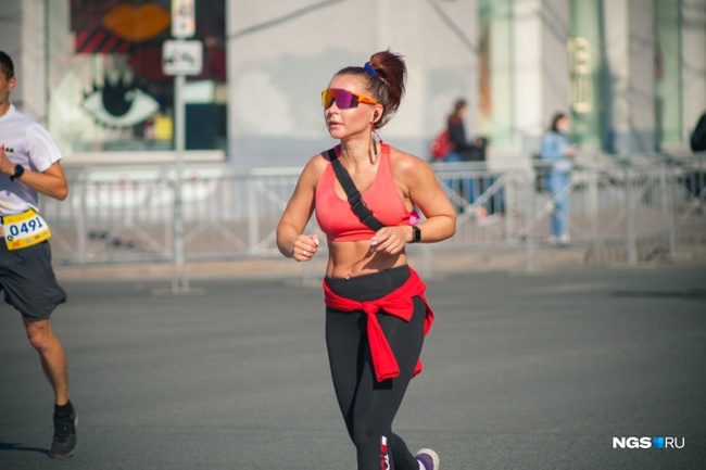 Girls from Raevich's Siberian Half Marathon - Siberia, Novosibirsk, Girls, The race, Half marathon, Sport, Longpost