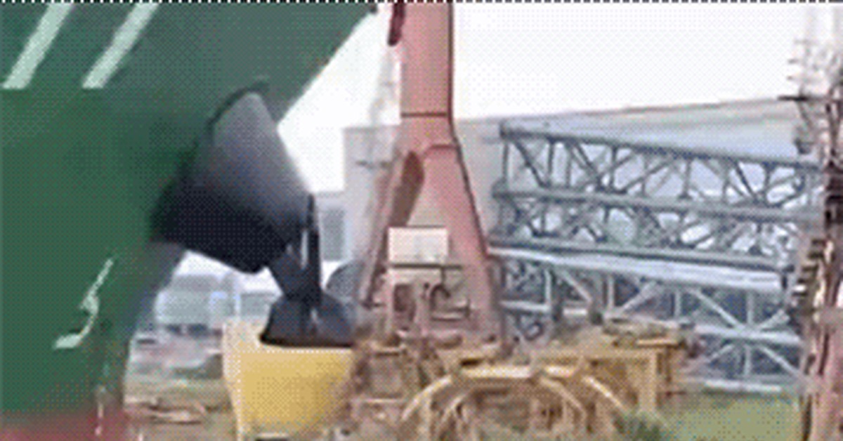 Launching - Ship, launching, Sea, China, Loader, GIF