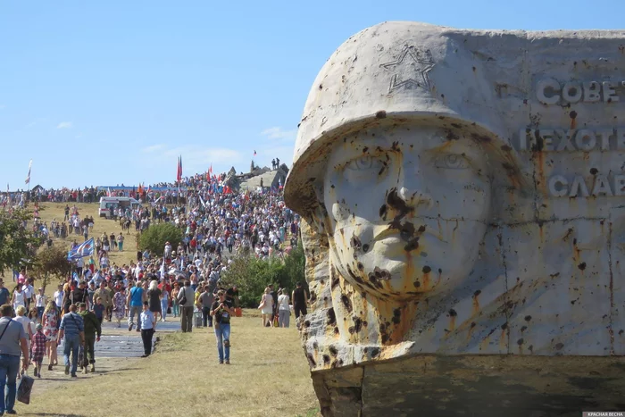 Saur-Mogila remembers the battles of the Great Patriotic War and the battles of 2014 - Memory, The Great Patriotic War, Saur-Mogila, Longpost, Negative, DPR, War