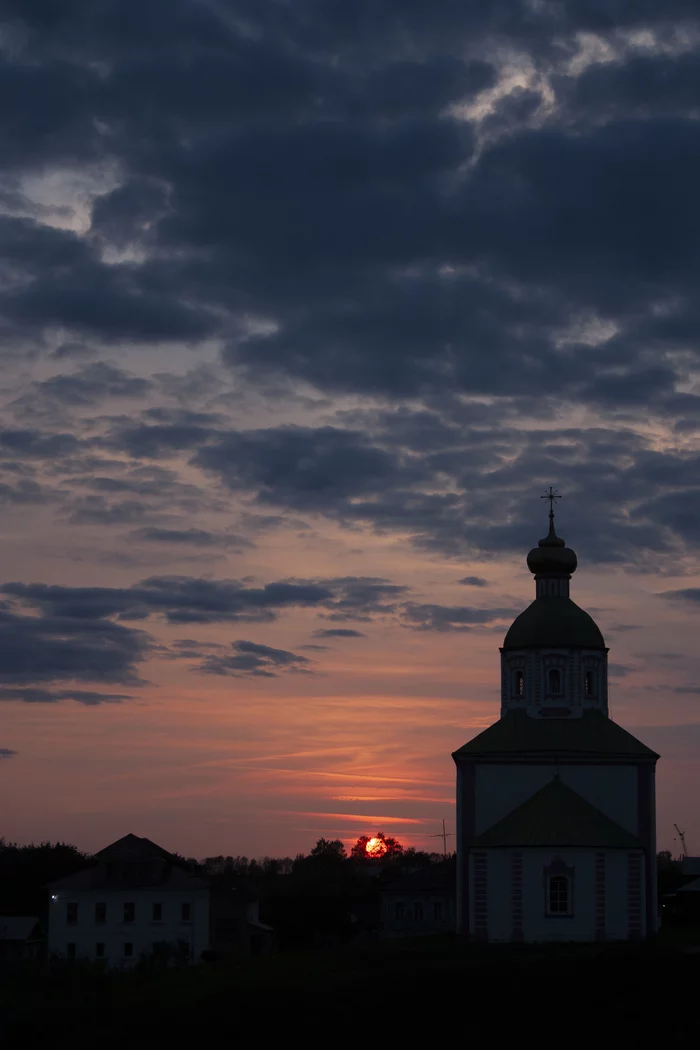 Sunset in Suzdal - My, The photo, Suzdal, Sunset, Temple, Nature