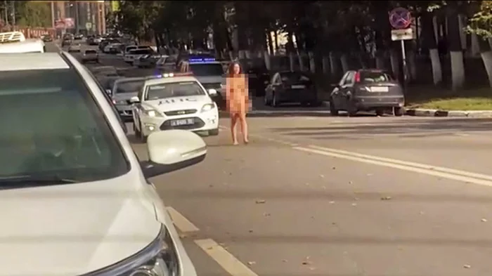 Media: The naked woman walking around Ramenskoye turned out to be a famous TV presenter - Scandal, Negative