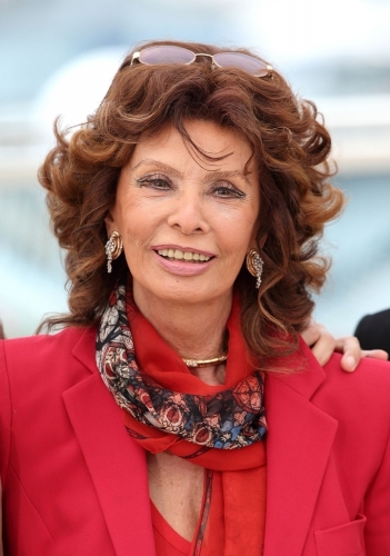 Sophia Loren. 1 year before 80. A few photos from the last Cannes Festival - Sophia Loren, The photo, Longpost