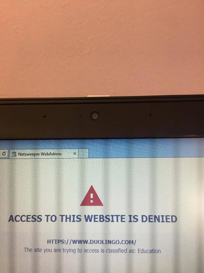 My school blocked access to the site because it belongs to the category... educational - The photo, USA, School, Internet, Site, Restrictions, Duolingo, Reddit