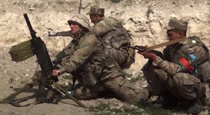 Горячая ночь в Карабахе: на линии соприкосновения работает тяжелая артиллерия