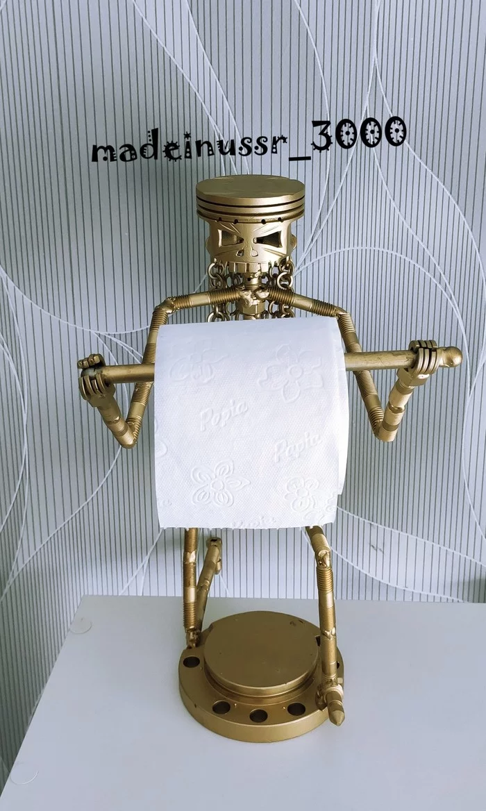 Toilet paper holder (Toilet paper holder) - My, Toilet, Welding, Crafts, With your own hands, Presents, Needlework, Iron, Holder, Longpost