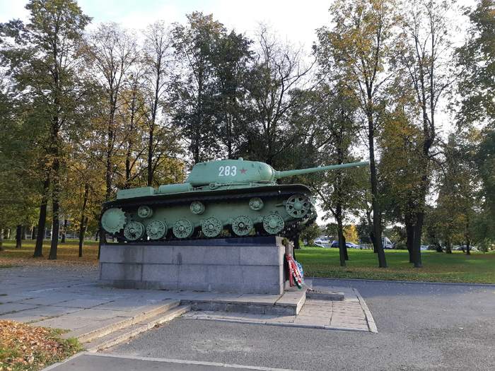 Tank KV-85. Long-term firing point No. 930. Blockade tram. Prospect Stachek, St. Petersburg - My, The photo, Tram, Tanks, Kv-85, Saint Petersburg, Pillbox, Video, Longpost