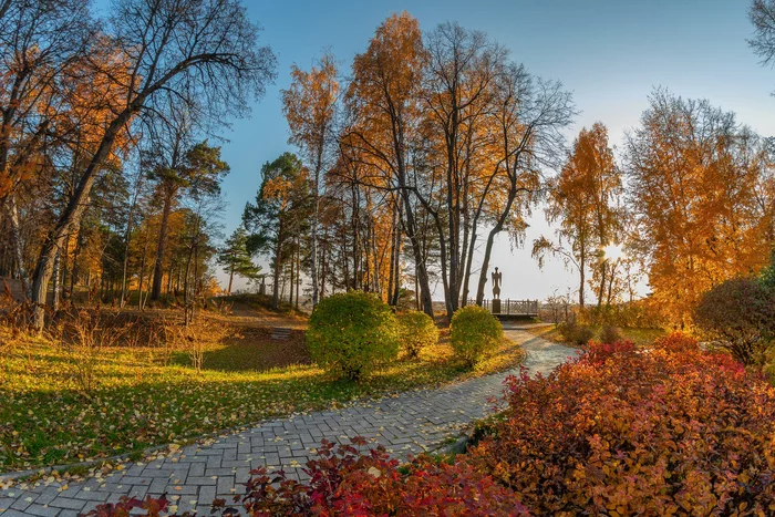 По дорожкам осени - Моё, Осень, Пейзаж, Парк, Тобольск, Начинающий фотограф, Canon 70d, Samyang, Длиннопост, Осенние листья