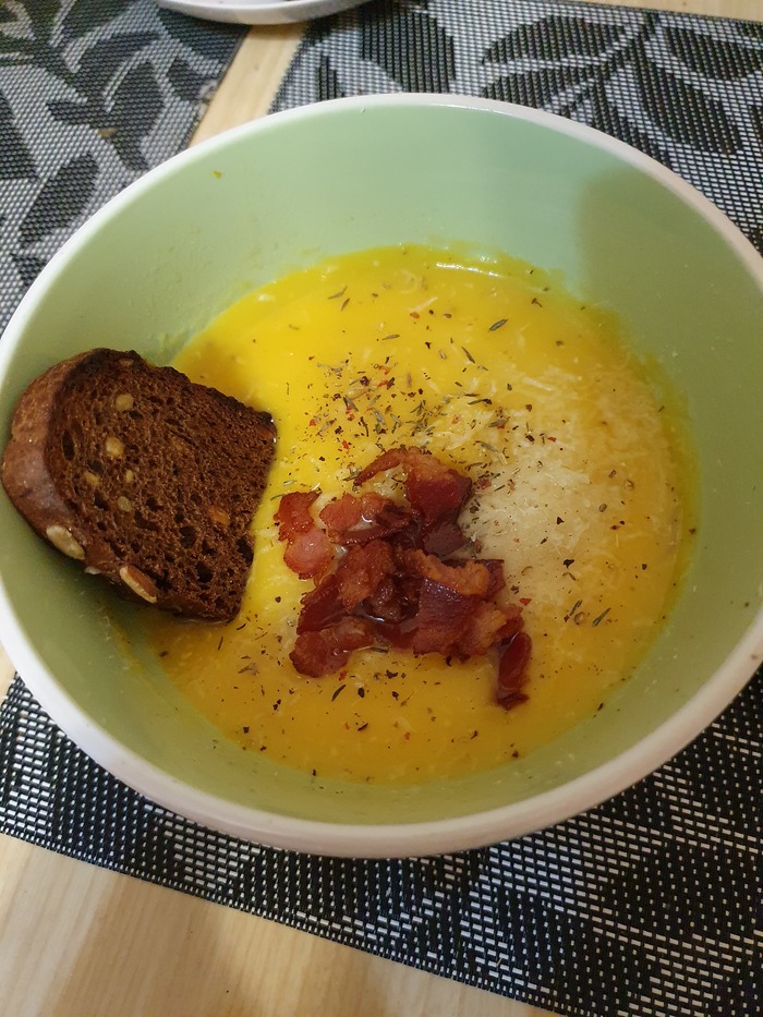 какая палочка твикс вкуснее левая или правая