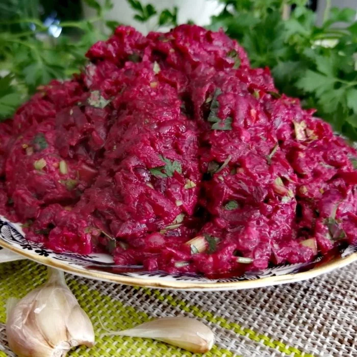 Another simple but very tasty beet salad - My, Recipe, Video recipe, Cooking, Kitchen, Beet, Salad, Vegetables, Yummy, The best, Video, Longpost