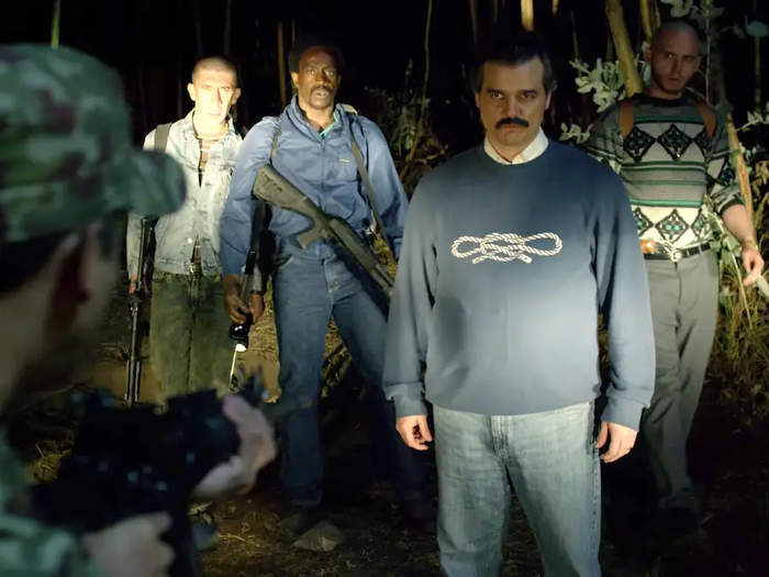 СЕРИАЛЫ ПРО НАРКОКАРТЕЛИ, НАРКОБАРОНОВ, НАРКОТИКИ Наркотики, Картель, Мексиканский картель, Пабло Эскобар, Эль Чапо, Breaking Bad, Прослушка, Мафия, Бандиты, Преступники, Мексика, Сериалы, Зарубежные сериалы, Список, Фильмы, Советую посмотреть, Топ, Негатив, Преступность, Актеры и актрисы, Видео, Длиннопост