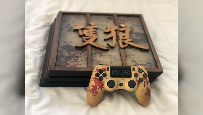 PS 4 Pro made of bamboo - Sekiro: Shadows Die Twice, Activision, Playstation 4, Playstation, Playstation 4 PRO, Fromsoftware, Ebay