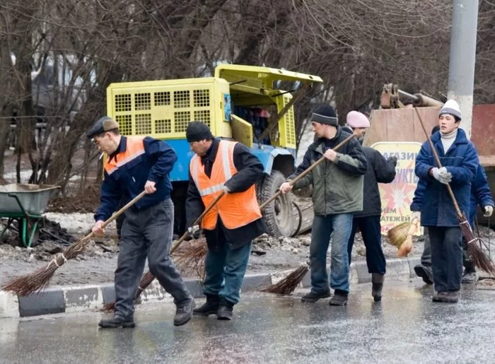 Тендер на покупку мигрантов объяснили грамматической ошибкой - Госзакупки, Грамматические ошибки, Тендер, Мигранты, iPad, Эльбрус, Москва, ИА Панорама, Fake News, Юмор