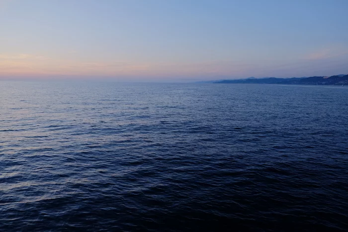 Sea, beautiful view - My, The photo, Sochi, Sea, Beginning photographer, Fujifilm, Fujifilm X-E2, Landscape, Evening