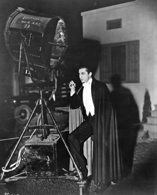 Mister Dracula. Bela Lugosi. Retro photo and GIF post - Actors and actresses, Bela Lugosi, Dracula, Horror, Halloween Contest, Retro, 1930s, Black and white, The photo, GIF, Longpost