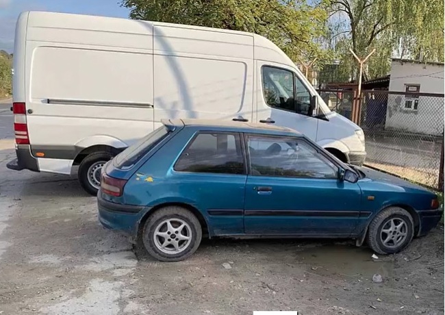 The guy was on his way to success) In Chisinau, a 17-year-old guy sold a Mazda car, and then stole it from the 18-year-old owner - Success, Moldova, Hijacker