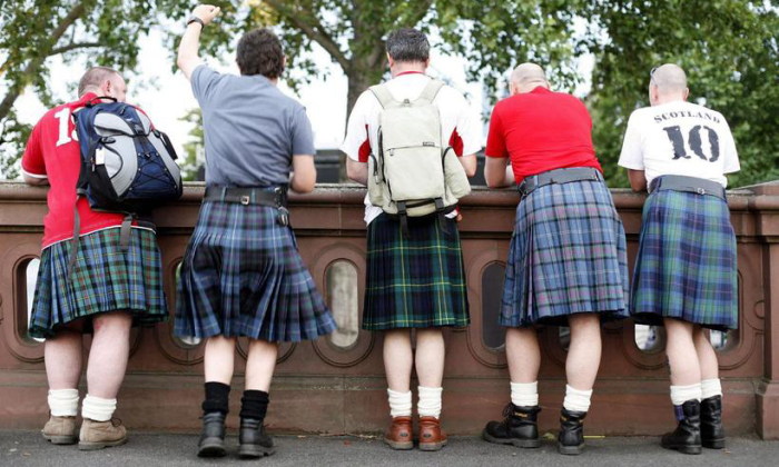 Почему мужчины в Шотландии предпочитают носить килты: история и корни традиции