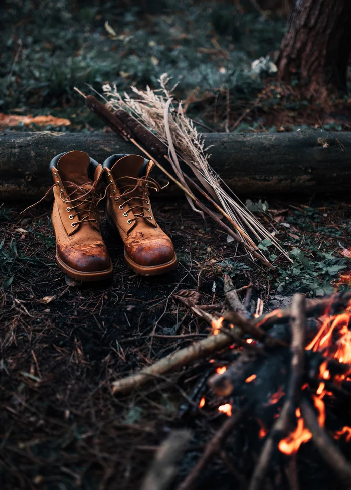 The warmth of an autumn fire - My, Bonfire, Autumn, Shashlik, Fire, The photo, Tourism, Hike, Boots, , Dirt, Longpost