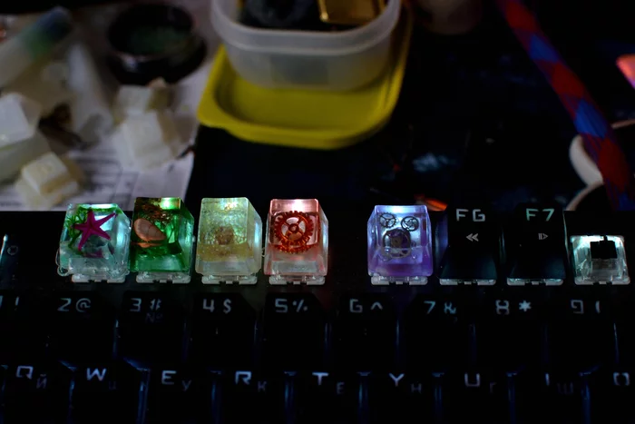 Как правильно снимать кейкапы с механической клавиатуры Posts with tags Caps, Epoxy resin - gollum.space