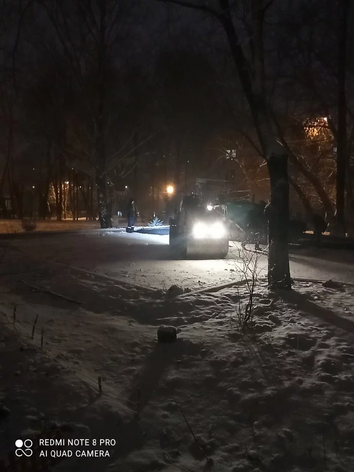 Season is open - Moscow region, City of Chekhov, Fools and roads, Asphalt, Winter, Longpost