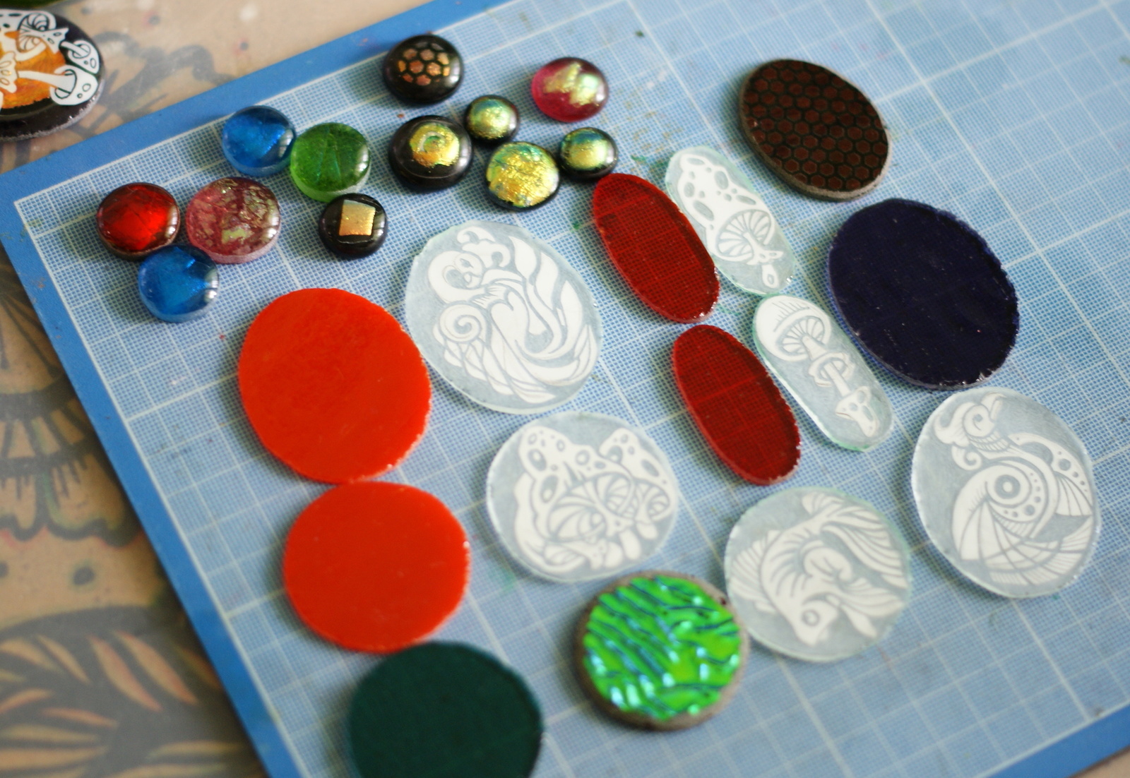 Glass jewelry. A bit of a process. - My, Glass, Needlework, Decoration, Process, Fusing, , Longpost